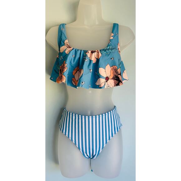 Cupshe XS Swimsuit Blue and White Floral and Striped 2 Piece - Picture 1 of 9